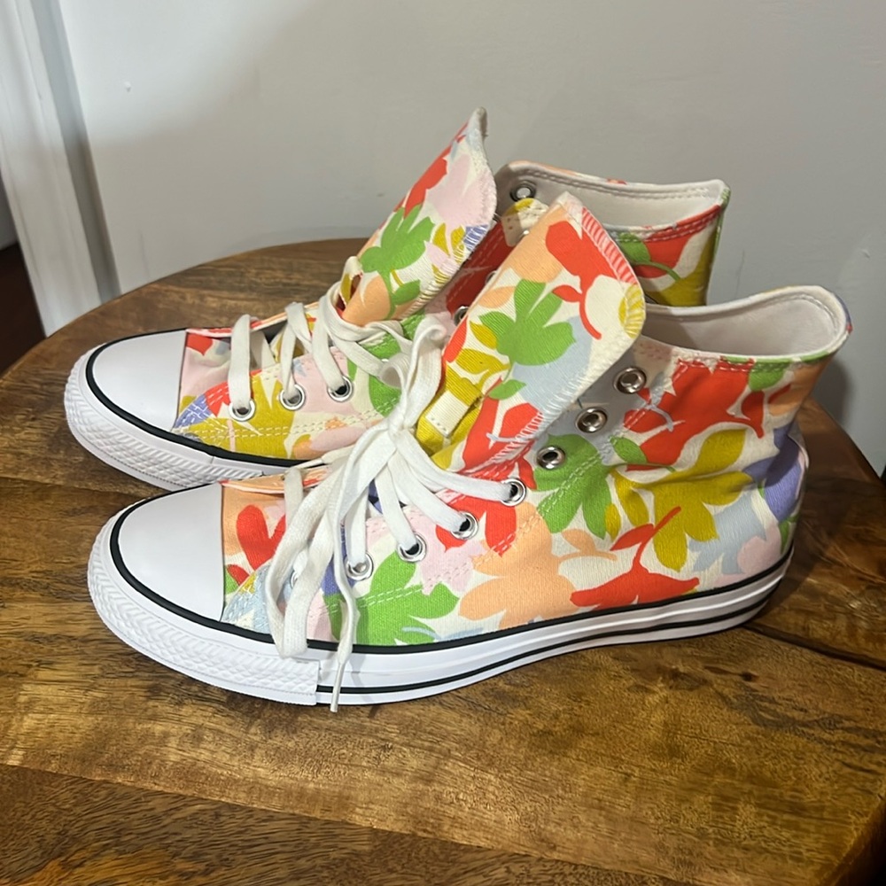 Floral High-Top Canvas Sneakers - Multicolor